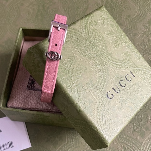 New Gucci Double G Leather Pink Bracelet💕 - Picture 7 of 10